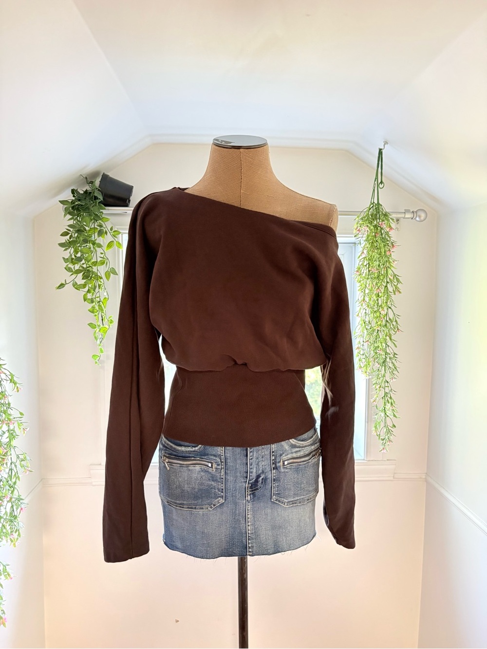 Zara Off-Shoulder Brown Knit Sweater